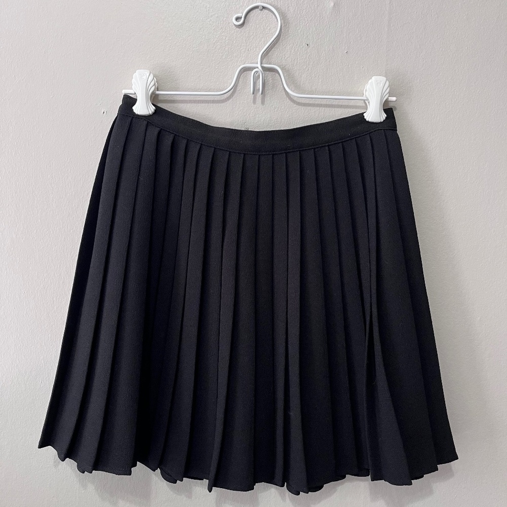 Black Pleated Mini Skirt